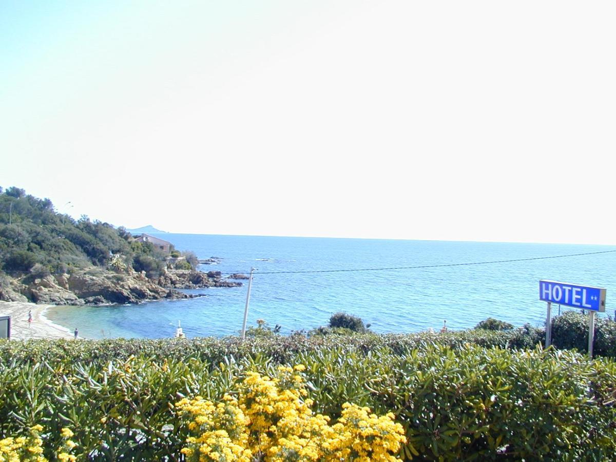 "Cap Riviera" Hotel & Restaurant Saint Aygulf Exterior foto