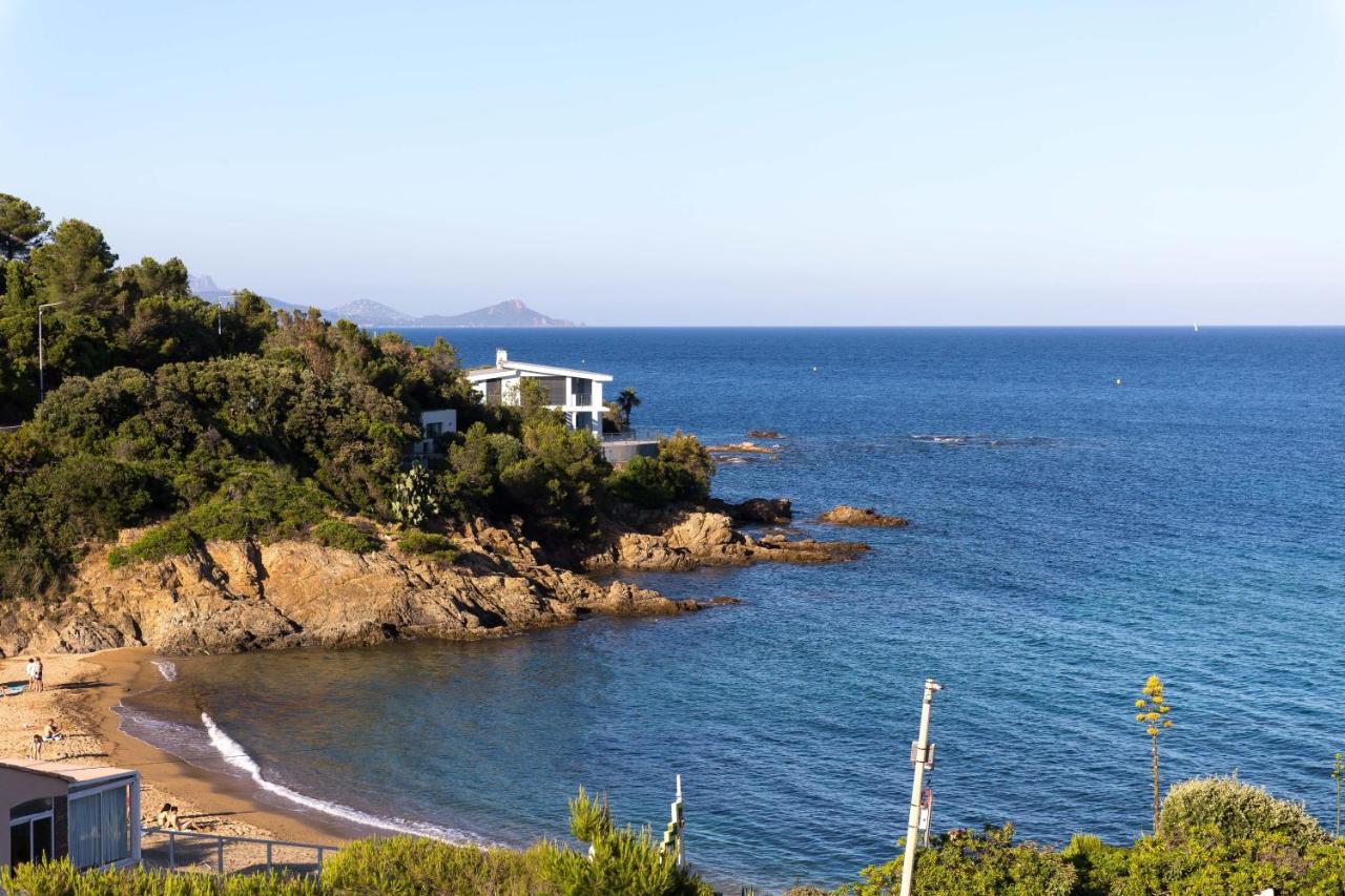 "Cap Riviera" Hotel & Restaurant Saint Aygulf Exterior foto